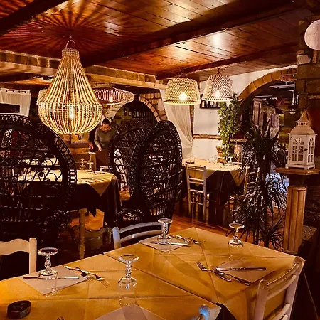 Couette-café Agrisesto 4*